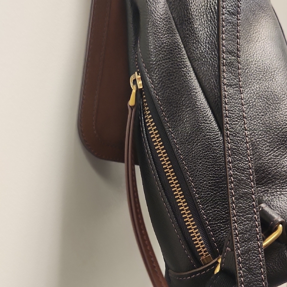 Fossil Claire Black Leather Backpack With Brown Trim - Picture 5 of 9
